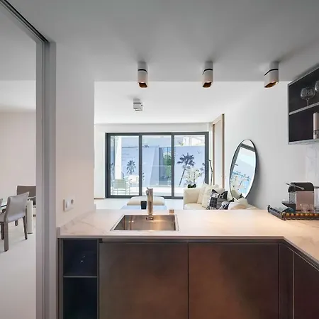 Fabulous 94m2 - 2br4p With Terrace - First Croisette 502 كان
